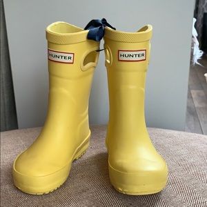 NWT- Hunter Rain Boots size 5